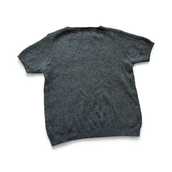 ERDOS Women’s Elegant Gray 100% Pure Cashmere Short Sleeve Top, Vintage Sizing - Picture 2 of 7